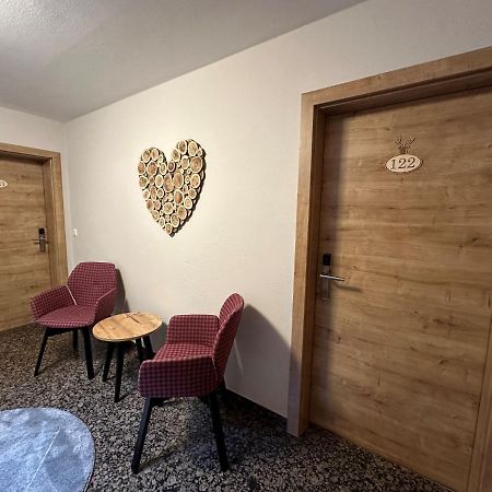 Hotel Ochsen Ammerbuch Екстер'єр фото