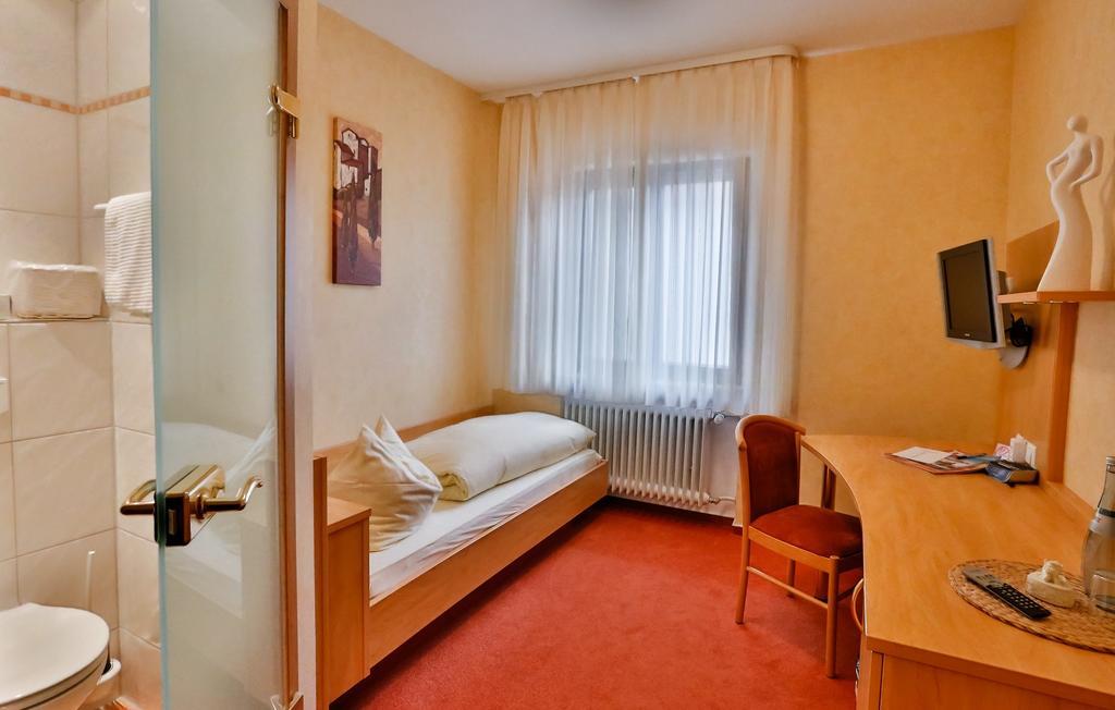 Hotel Ochsen Ammerbuch Номер фото