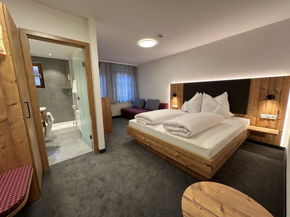 Hotel Ochsen Ammerbuch Екстер'єр фото